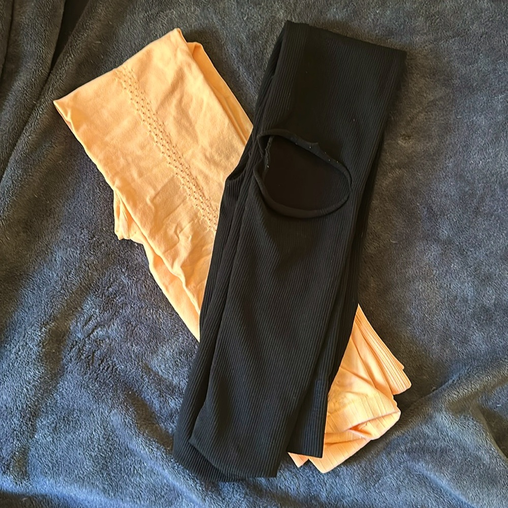 Bundle of 2 free people leggings